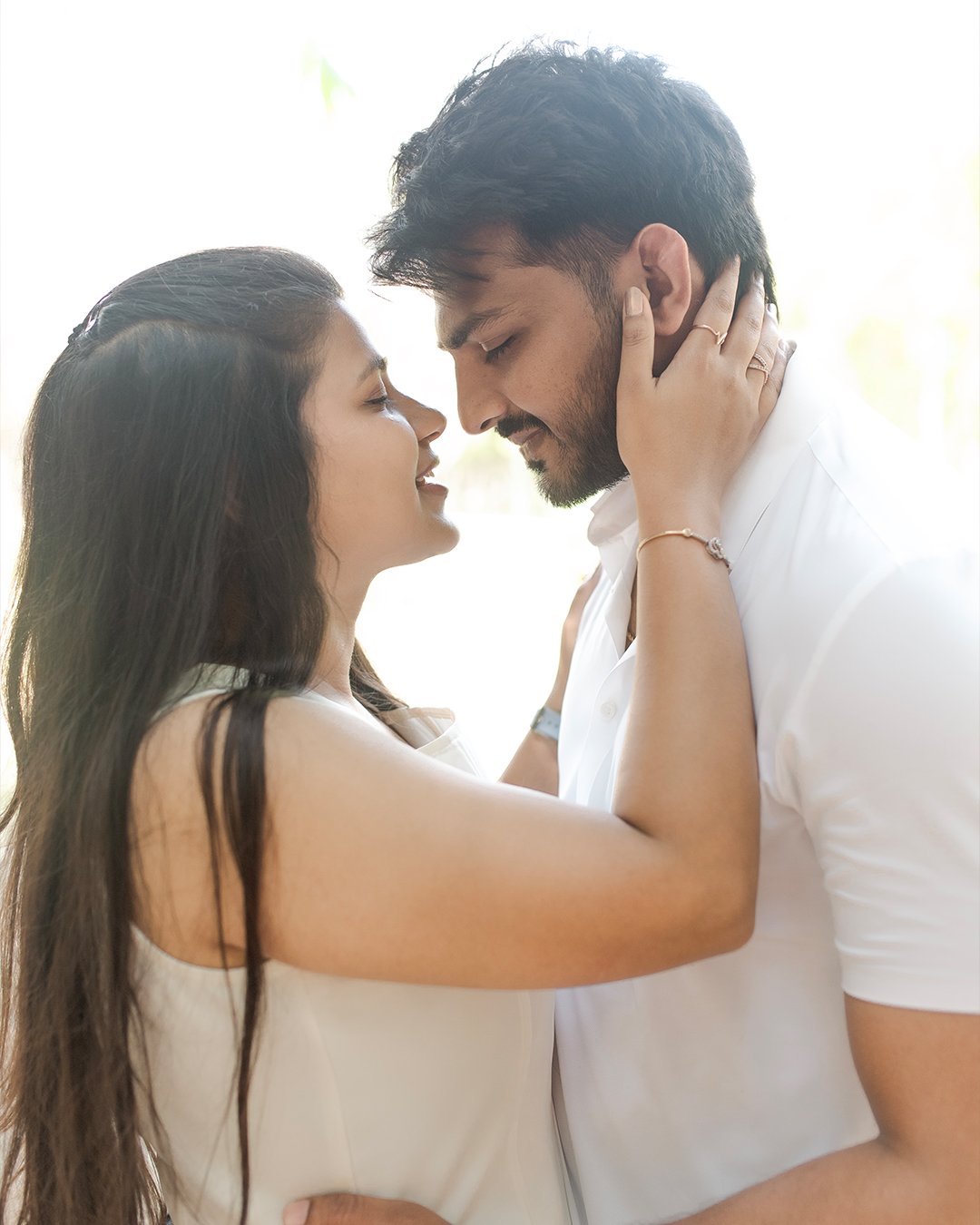 Anchal and Abhishek outdoor pre-wedding photography in Delhi NCR